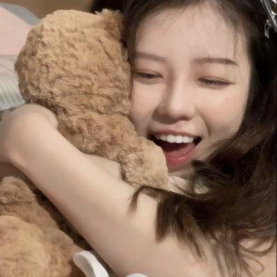 香港艾曼妞 高清封面